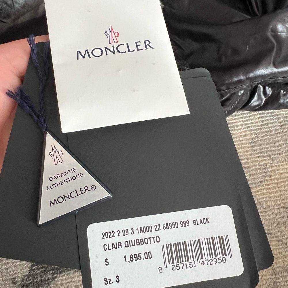 Moncler Jacket - Picture 13 of 16